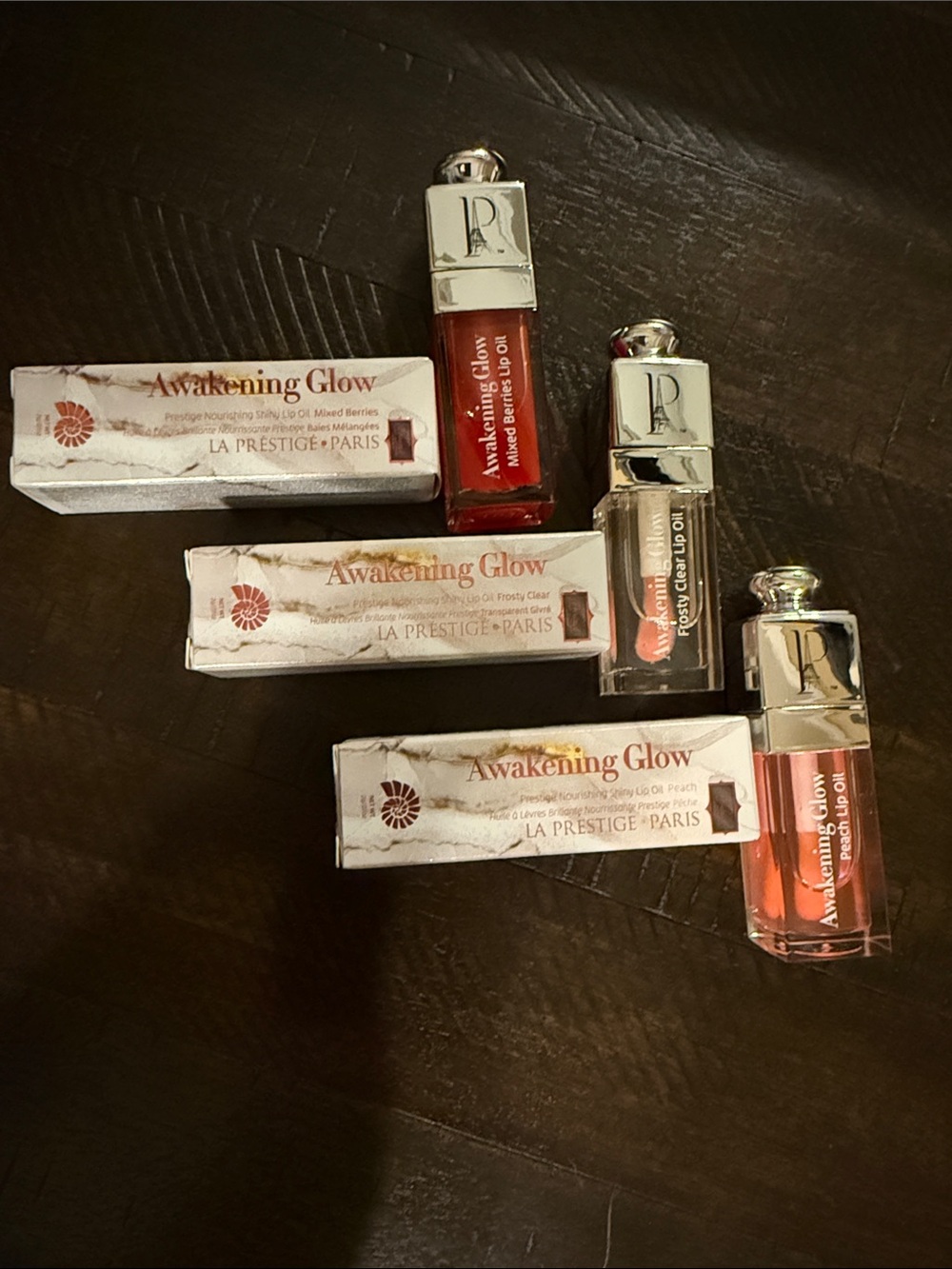 La Prestige Paris Awakening Glow Moisturizing Lip Oil - Red, Peach, Clear Shades